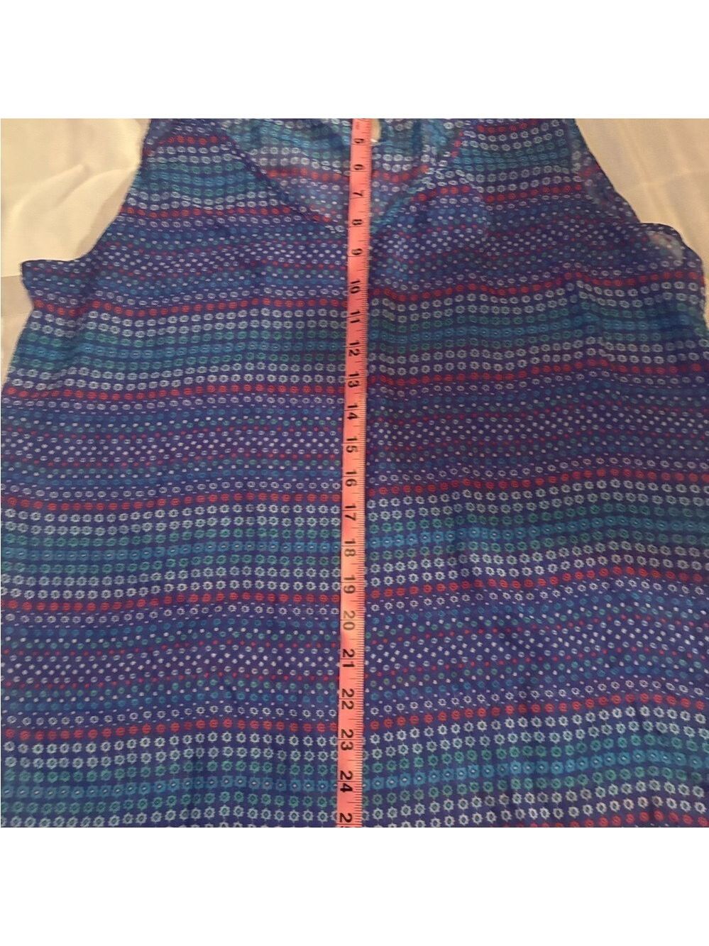 GAP Multicolor Patterned Top - Picture 3 of 5
